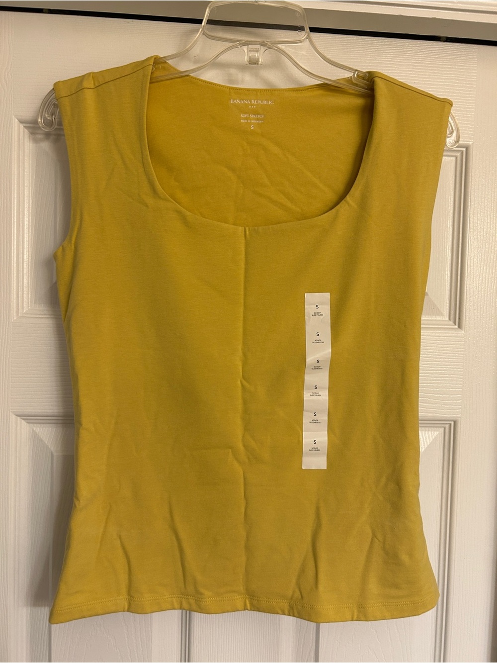 Banana Republic Yellow Scoop Neck Tank